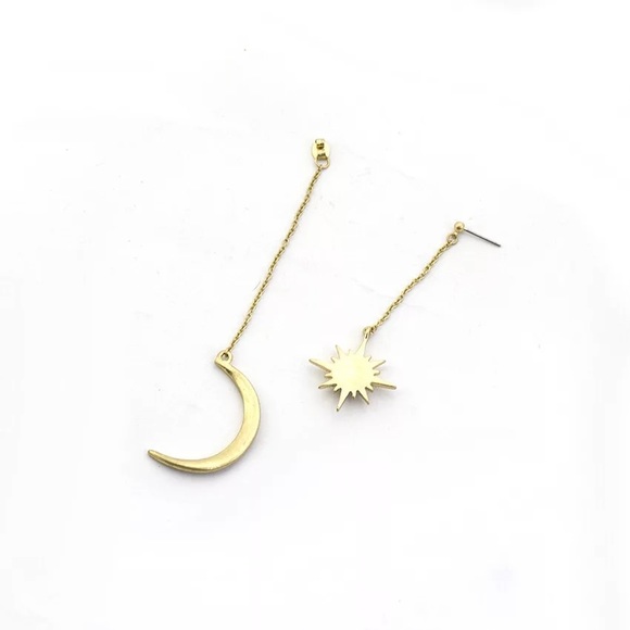 Boho Moon & Sunburst Earrings - Picture 8 of 11